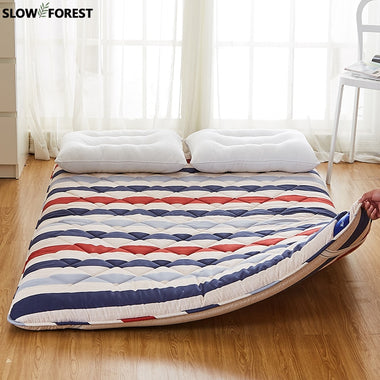 Slow Forest Queen Mattress Tatami Mat 7cm Thickness for Bedroom Sleeping on Floor Mat Folding Mats Without Pillows Cusion